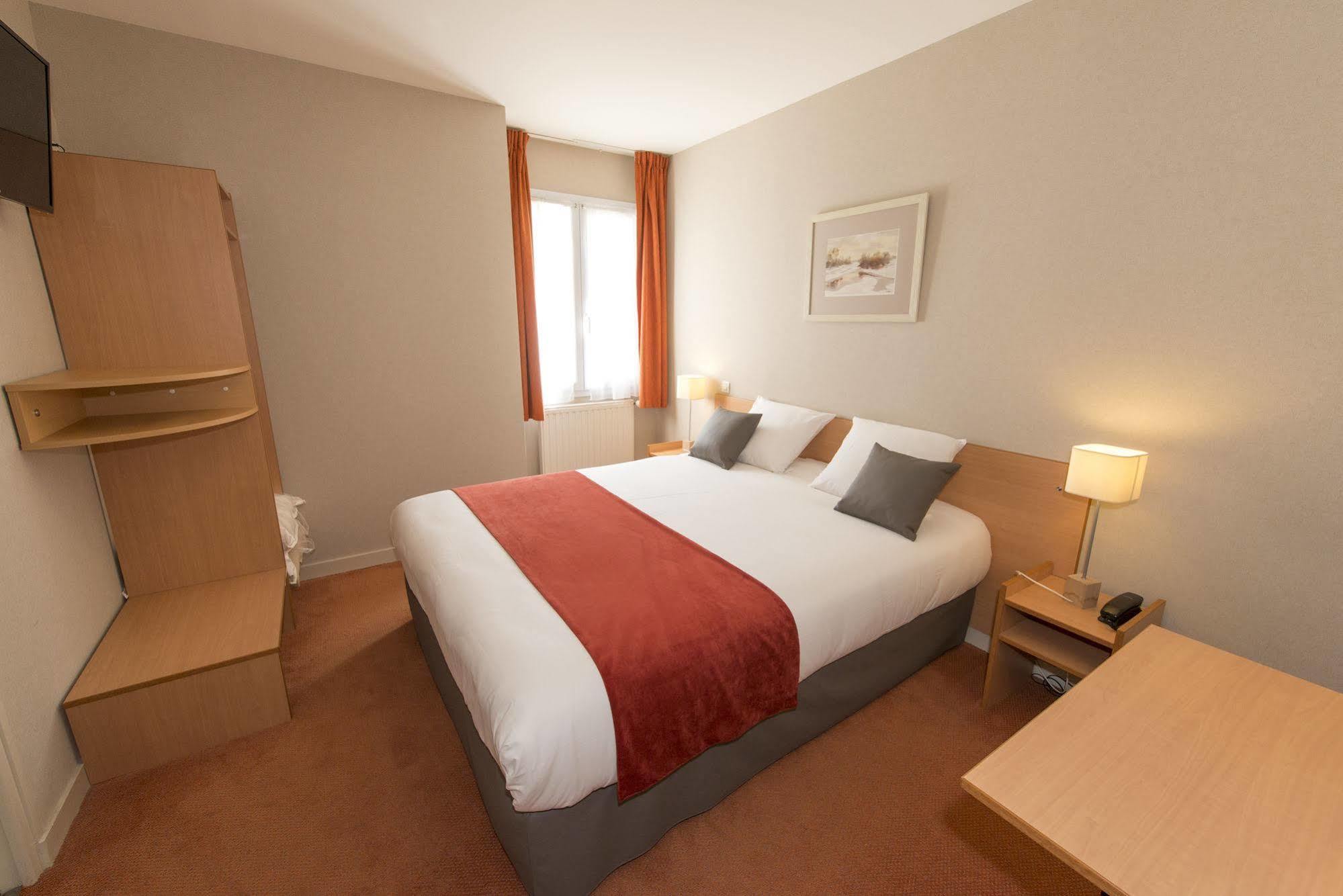 Hotel The Originals City, La Saulaie, Saumur Ouest